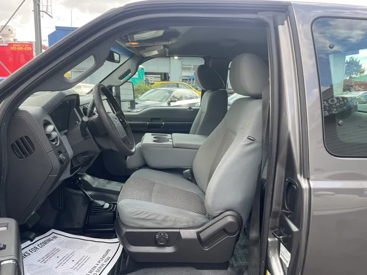 GRAY, 2014 FORD F250 SUPER DUTY SUPER CAB Image 10