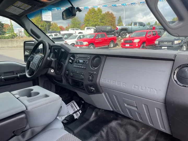 GRAY, 2014 FORD F250 SUPER DUTY SUPER CAB Image 16