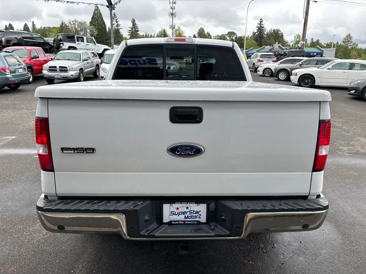 WHITE, 2005 FORD F150 SUPERCREW CAB Image 6