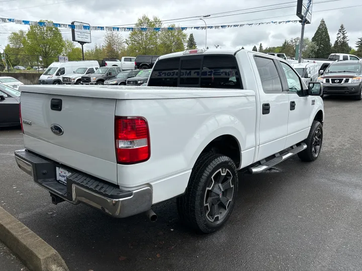 WHITE, 2005 FORD F150 SUPERCREW CAB Image 7