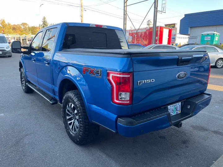 BLUE, 2016 FORD F150 SUPERCREW CAB Image 5