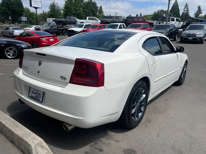 WHITE, 2006 DODGE CHARGER Image 7