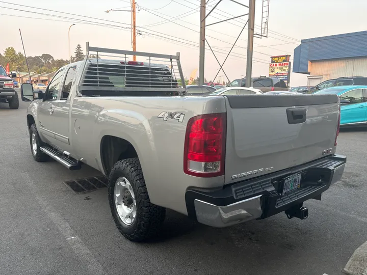 BEIGE, 2007 GMC SIERRA 2500 HD EXTENDED CAB Image 5