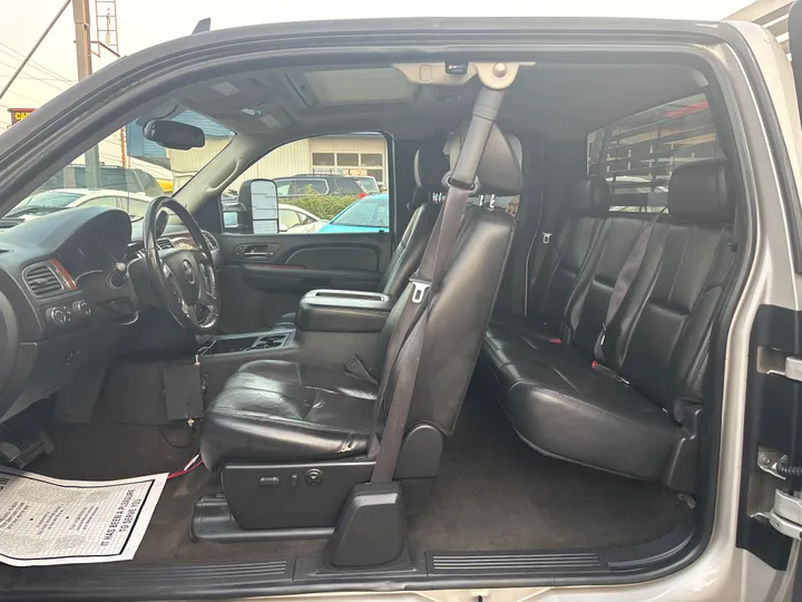 BEIGE, 2007 GMC SIERRA 2500 HD EXTENDED CAB Image 10