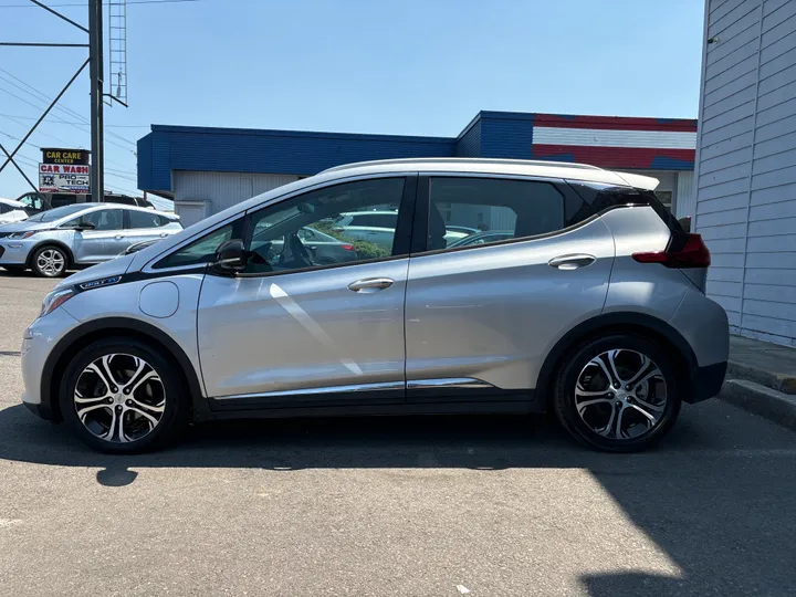 GREY, 2018 CHEVROLET BOLT EV Image 3