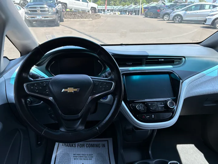 GREY, 2018 CHEVROLET BOLT EV Image 10