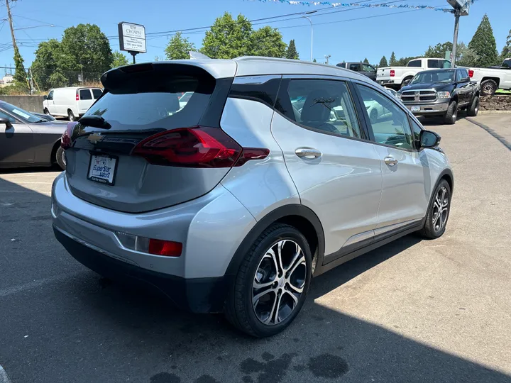 GREY, 2018 CHEVROLET BOLT EV Image 6