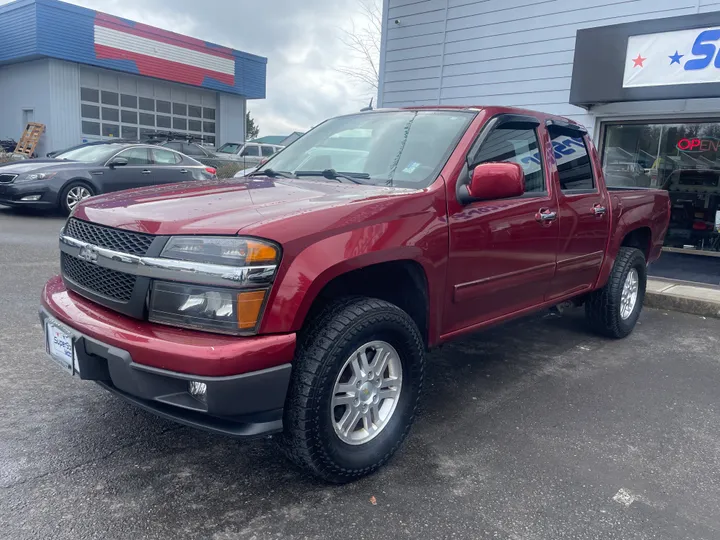 RED, 2010 CHEVROLET COLORADO CREW CAB Image 3