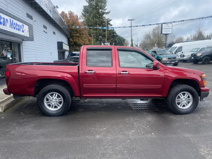 RED, 2010 CHEVROLET COLORADO CREW CAB Image 8