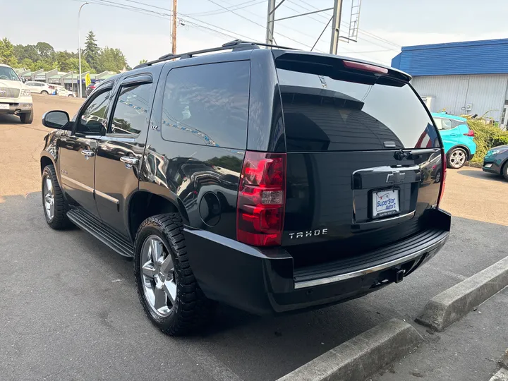 BLACK, 2012 CHEVROLET TAHOE Image 5