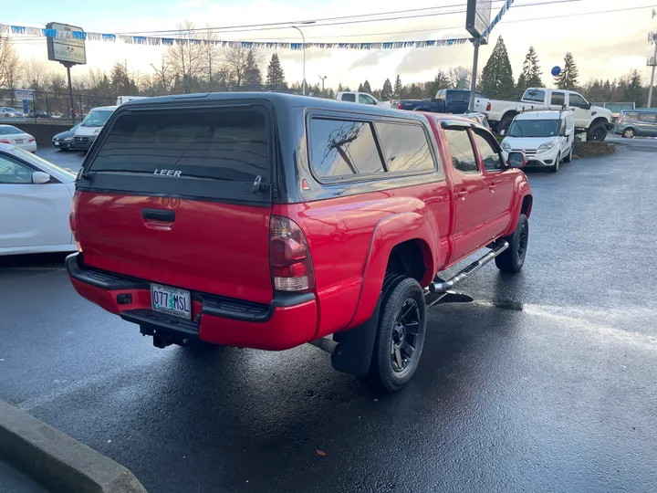 RED, 2007 TOYOTA TACOMA DOUBLE CAB Image 8