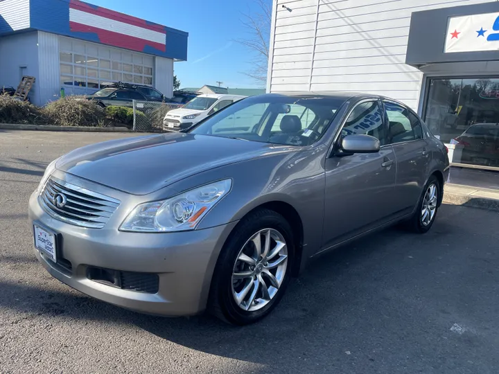 GRAY, 2008 INFINITI G Image 3