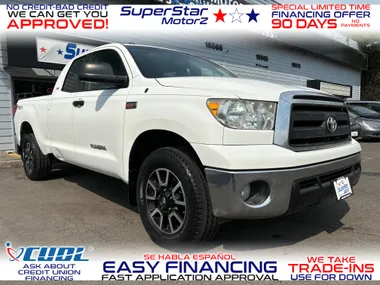 WHITE, 2011 TOYOTA TUNDRA DOUBLE CAB Image 