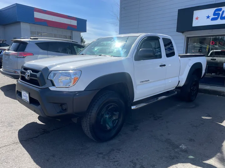 WHITE, 2015 TOYOTA TACOMA ACCESS CAB Image 3