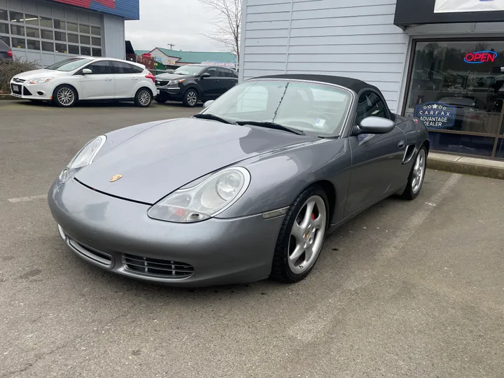 GRAY, 2001 PORSCHE BOXSTER Image 3