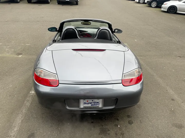 GRAY, 2001 PORSCHE BOXSTER Image 24