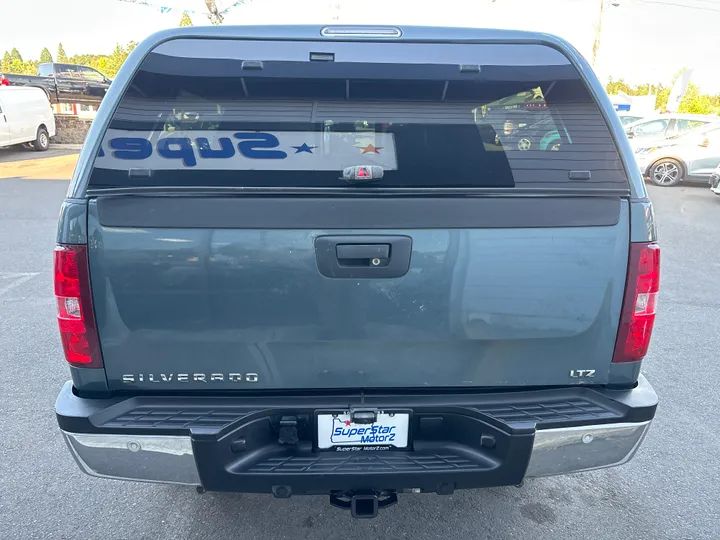 BLUE, 2008 CHEVROLET SILVERADO 2500 HD CREW CAB Image 6