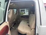 WHITE, 2005 FORD F350 Thumnail Image 16