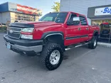 RED, 2005 CHEVROLET SILVERADO 2500 HD CREW CAB Thumnail Image 3