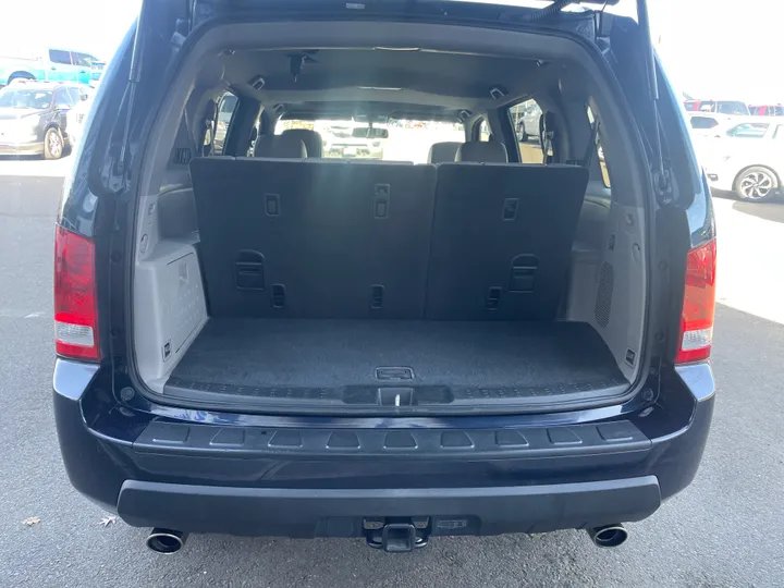 BLUE, 2011 HONDA PILOT Image 19