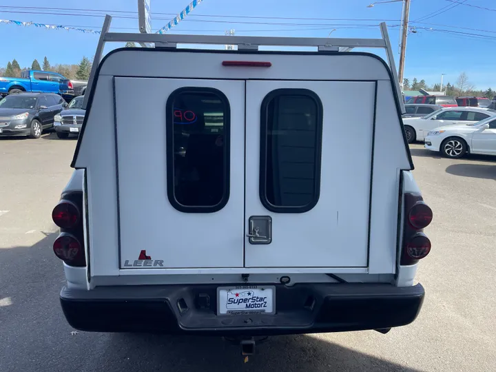 WHITE, 2008 DODGE RAM 1500 REGULAR CAB Image 6