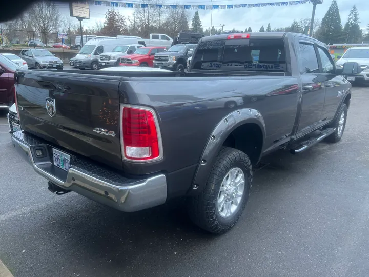 GRAY, 2014 RAM 3500 CREW CAB Image 7