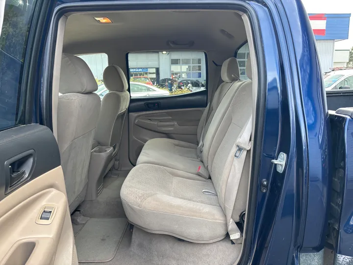 BLUE, 2007 TOYOTA TACOMA DOUBLE CAB Image 13