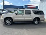 BEIGE, 2007 GMC YUKON XL 1500 Thumnail Image 4