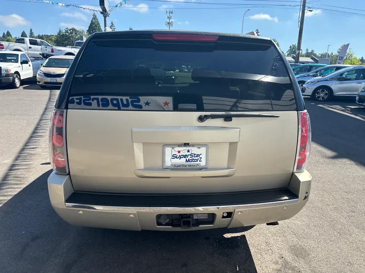 BEIGE, 2007 GMC YUKON XL 1500 Image 6