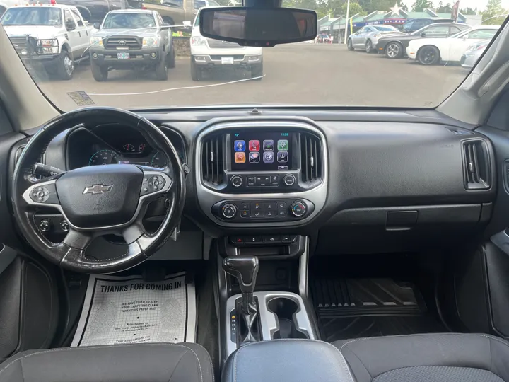 SILVER, 2017 CHEVROLET COLORADO CREW CAB Image 18