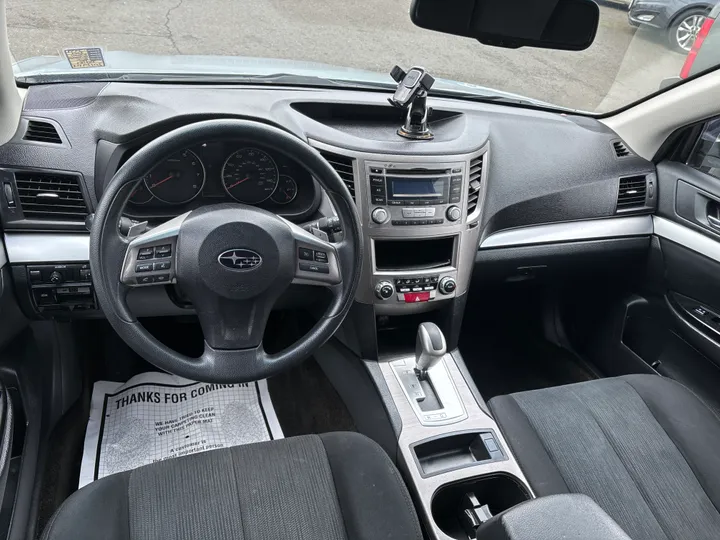 BLUE, 2014 SUBARU OUTBACK Image 15