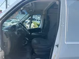 WHITE, 2019 RAM PROMASTER CARGO VAN Thumnail Image 10