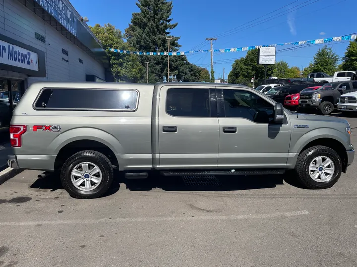 GREEN, 2019 FORD F150 SUPERCREW CAB Image 8