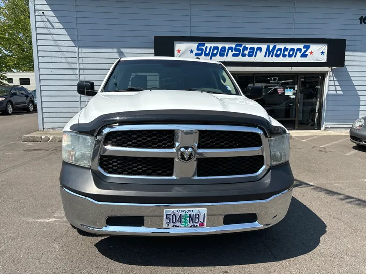 WHITE, 2014 RAM 1500 CREW CAB Image 2