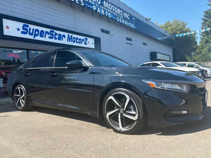 BLACK, 2018 HONDA ACCORD Image 22