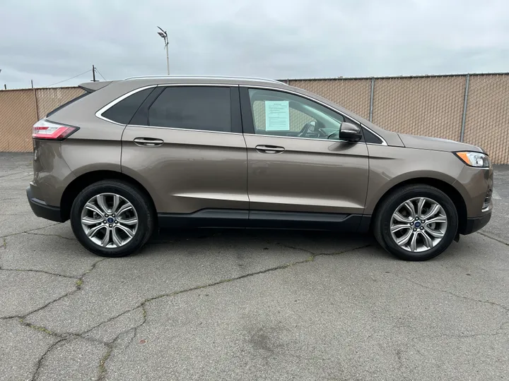 2019 FORD EDGE Image 3