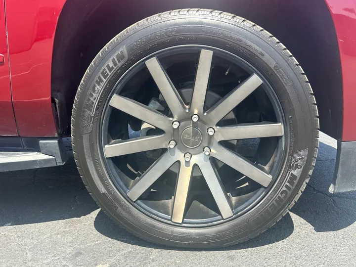 RED, 2017 CHEVROLET TAHOE Image 13