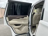 N / A, 2016 CADILLAC ESCALADE Thumnail Image 26