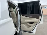 N / A, 2016 CADILLAC ESCALADE Thumnail Image 31