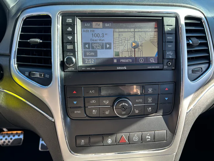 BLACK, 2012 JEEP GRAND CHEROKEE Image 24