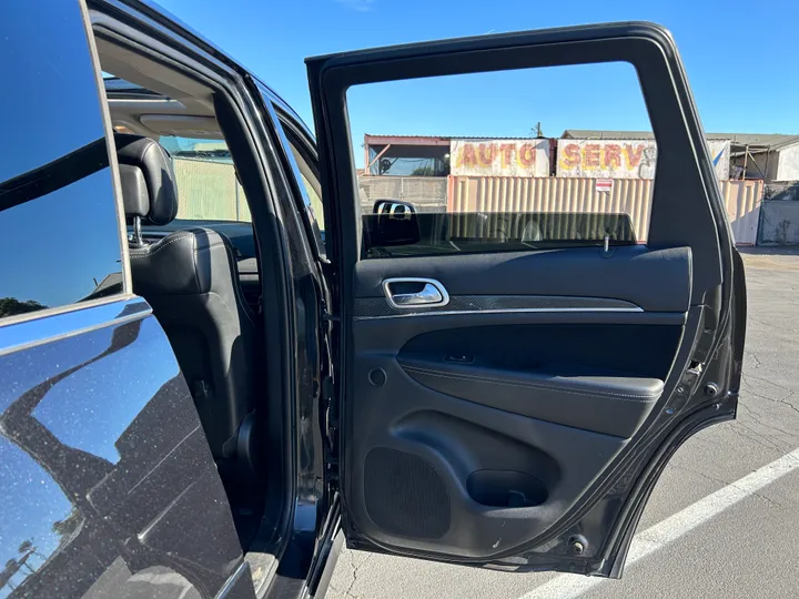 BLACK, 2012 JEEP GRAND CHEROKEE Image 32