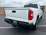 WHITE, 2017 TOYOTA TUNDRA DOUBLE CAB Thumnail Image 5