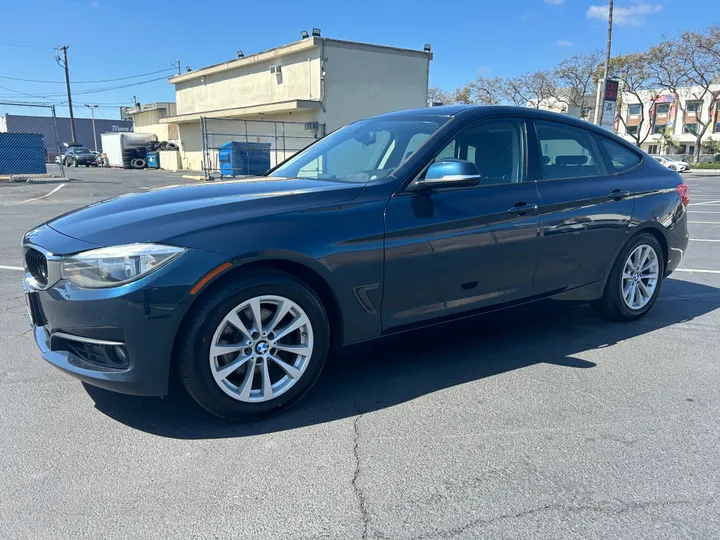 BLUE, 2014 BMW 3 SERIES Image 10