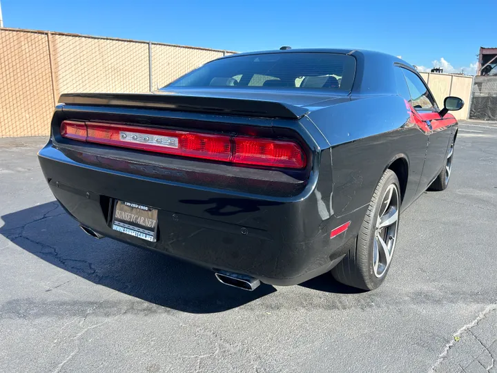 BLACK, 2014 DODGE CHALLENGER Image 5