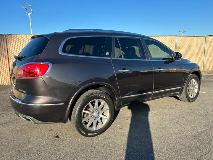 CHARCOAL, 2017 BUICK ENCLAVE Image 4