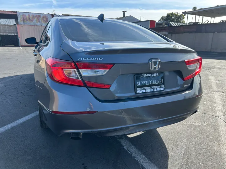 GRAY, 2018 HONDA ACCORD Image 7