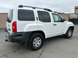 WHITE, 2011 NISSAN XTERRA Thumnail Image 4