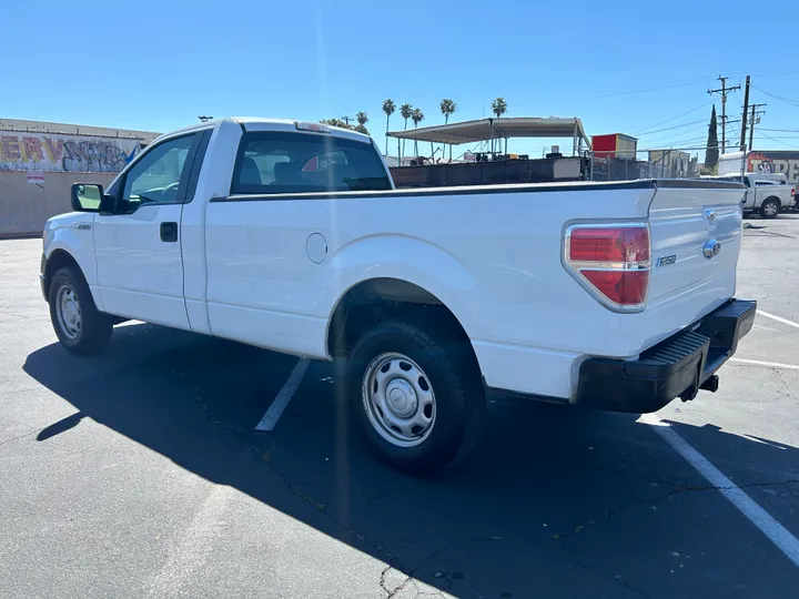 WHITE, 2013 FORD F150 REGULAR CAB Image 8