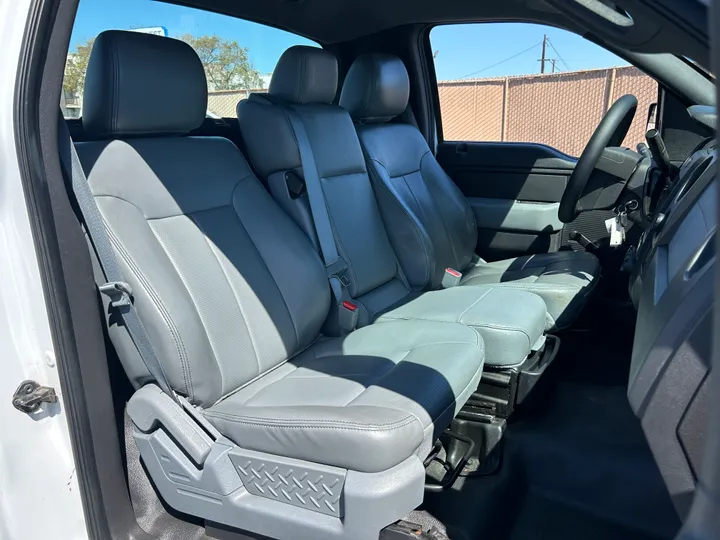 WHITE, 2013 FORD F150 REGULAR CAB Image 29