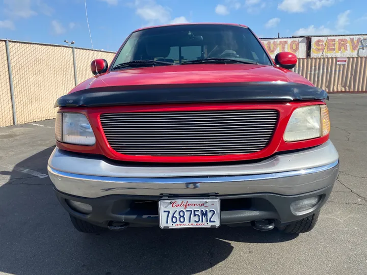 RED, 2001 FORD F150 SUPERCREW CAB Image 12